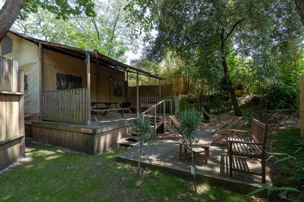 Lodge Le *